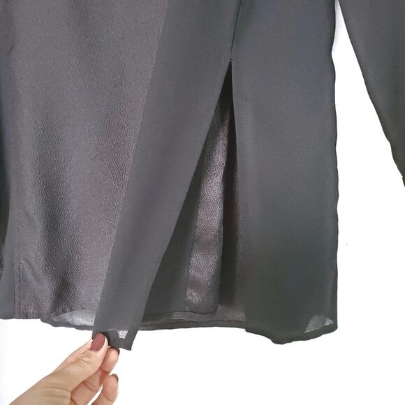 Calvin Klein Jeans | Roll Tab Sleeve Mid Panel Top - Picture 5 of 9